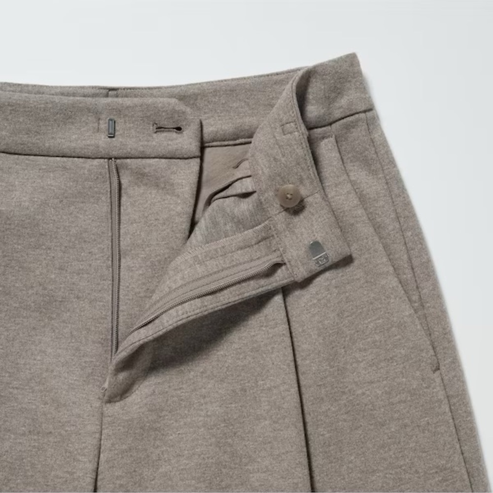 Comptoir Des Cotonniers Wide-Leg Pleated Trousers in Taupe - Picture 2 of 13